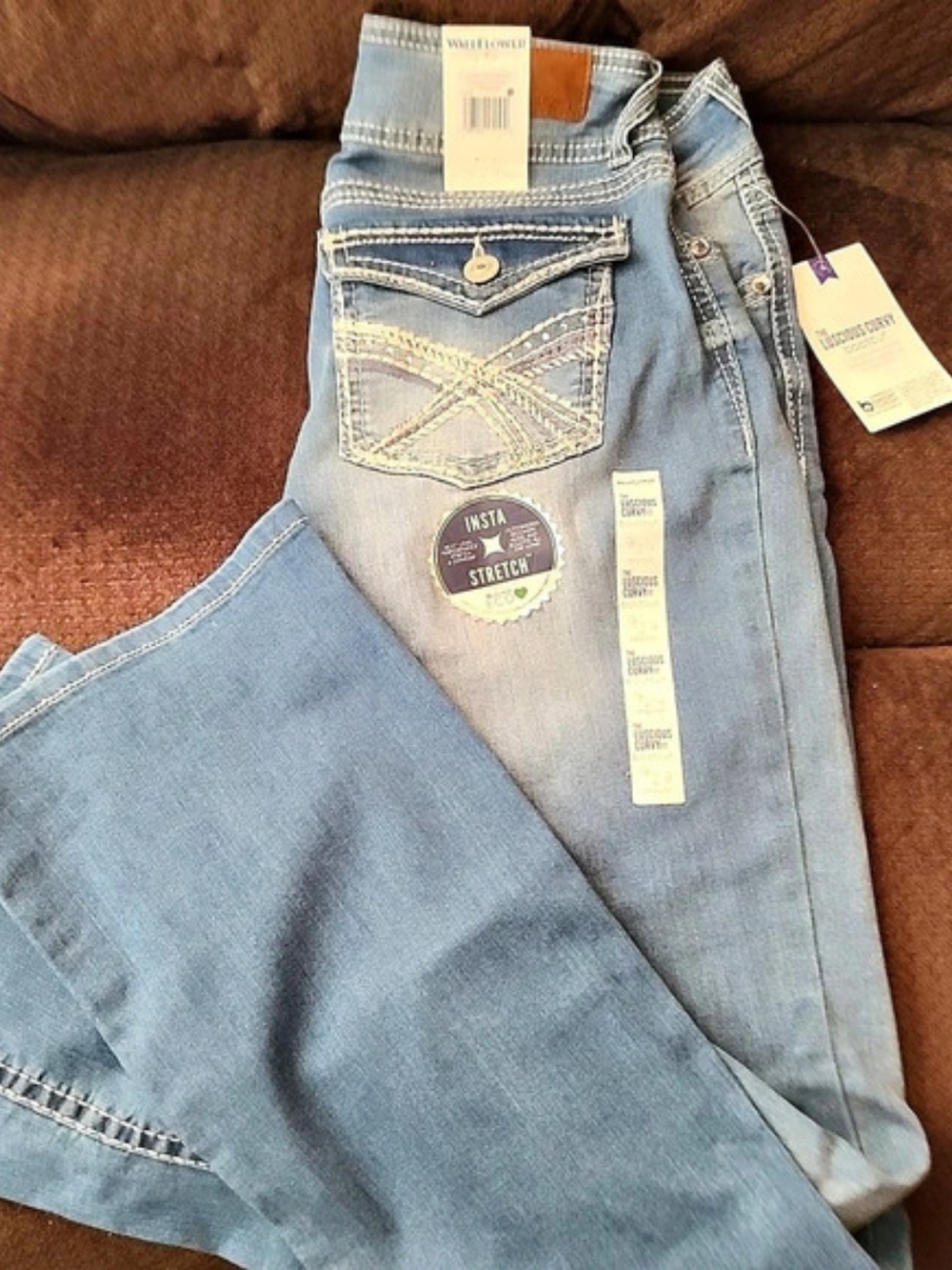 WallFlower InstaStretch Luscious Curvy Bootcut Jeans in Blue NWT